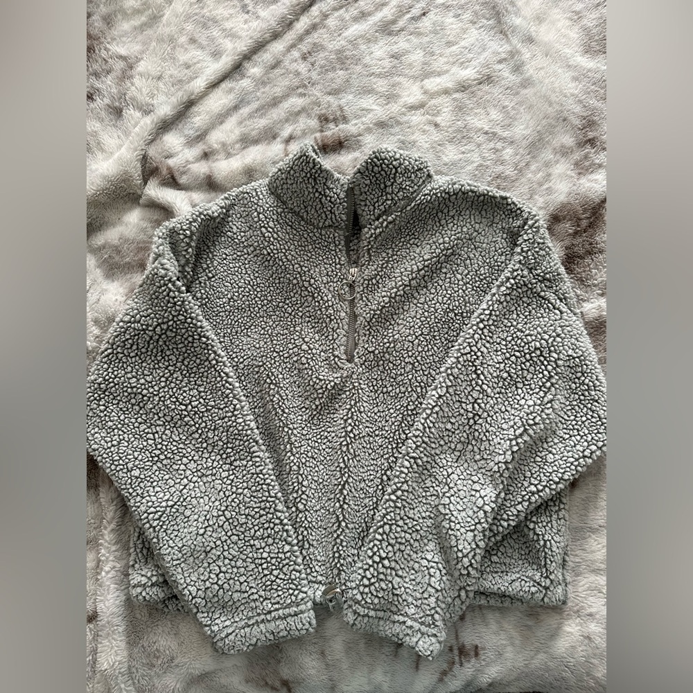 Gray Turtleneck Sweater with Plush Sherpa Texture